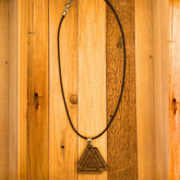 Das Amulett des alten Nordwaldes“ – Kette aus echtem